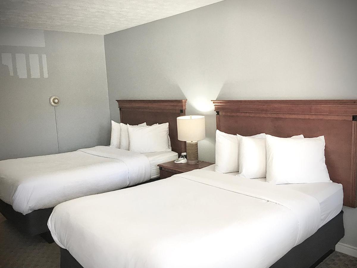 Empire Lakeshore Inn Ngoại thất bức ảnh